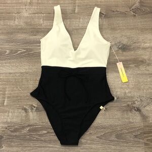 NWT Summersalt Tie Waist Backflip One Piece Swimsuit Colorblock Cream Black Size